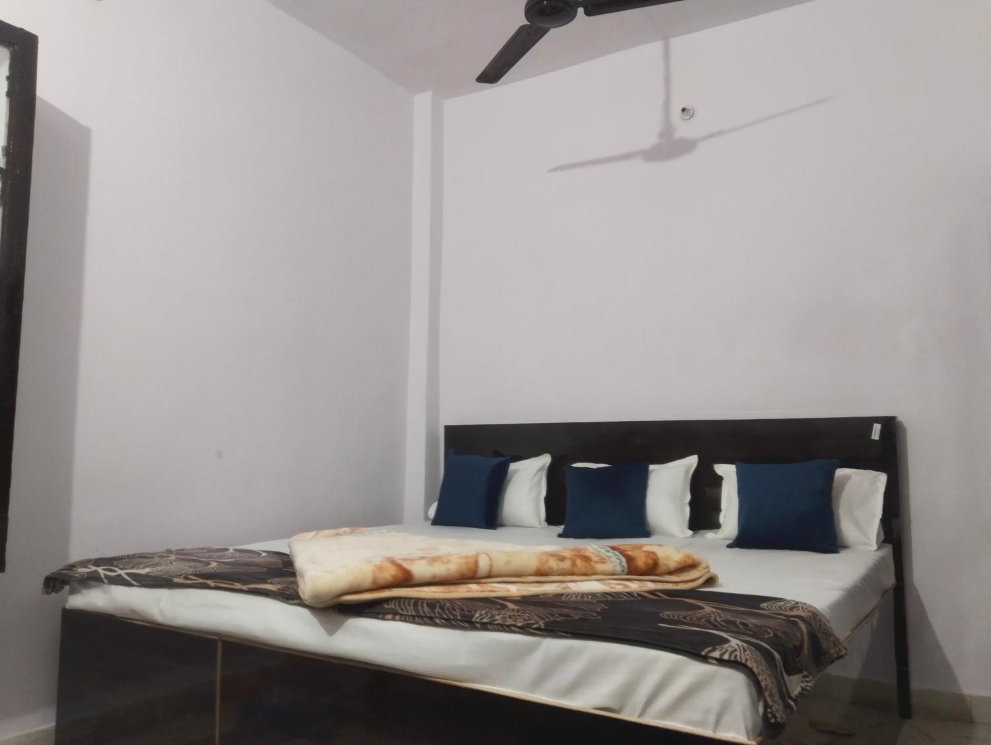 Rohit Paying Guest House Assi Ghat Варанасі Екстер'єр фото